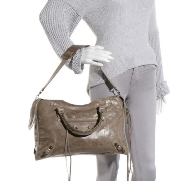 Balenciaga Women's Taupe Leather Bag - Picture 10 of 10